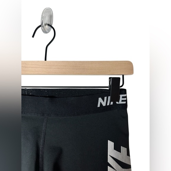 Nike Pro Black Compression Shorts "Nike" Waistband Size L - Picture 4 of 7